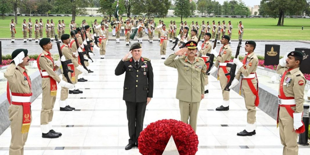 Chief Of Turkish General Staff H.e General Metin Gürak And Pak Army 