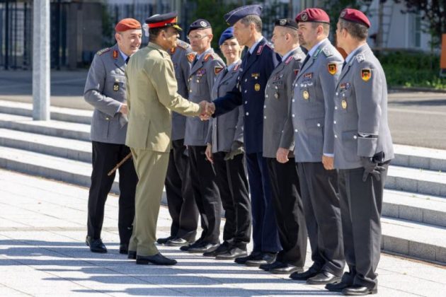 PAK ARMY CHIEF Held One On One High-Profile and Important Meetings With Top Senior Military and Civil Leadership During visit to Germany