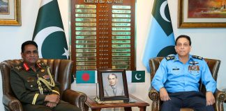 Principal Staff Officer Armed Forces Division BANGLADESH Lieutenant General S M Kamr-ul Hassan Held Most Important Meeting With PAK AIR CHIEF Zaheer Ahmed Babar At AIR HQ Islamabad