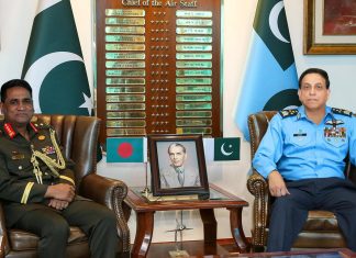 Principal Staff Officer Armed Forces Division BANGLADESH Lieutenant General S M Kamr-ul Hassan Held Most Important Meeting With PAK AIR CHIEF Zaheer Ahmed Babar At AIR HQ Islamabad